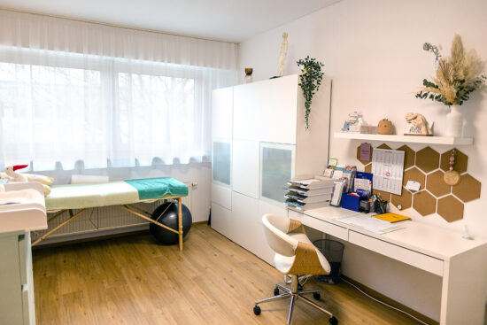 Hebammenpraxis "Babyglück" - Hebamme Angela Stark